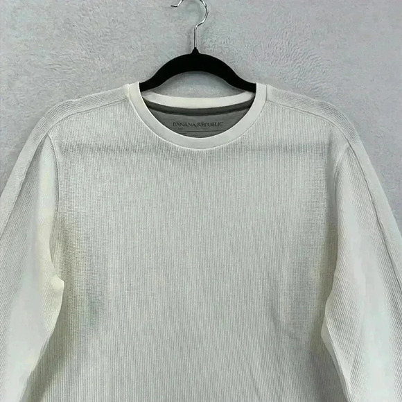 Banana Republic Waffle Knit Tee Size M Cream Cotton/Polyester/Spandex - Picture 2 of 10